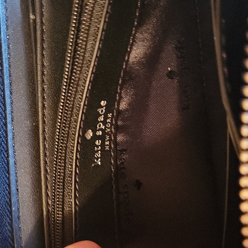 Kate Spade Elegant White and Gray Wallet - Picture 9 of 12